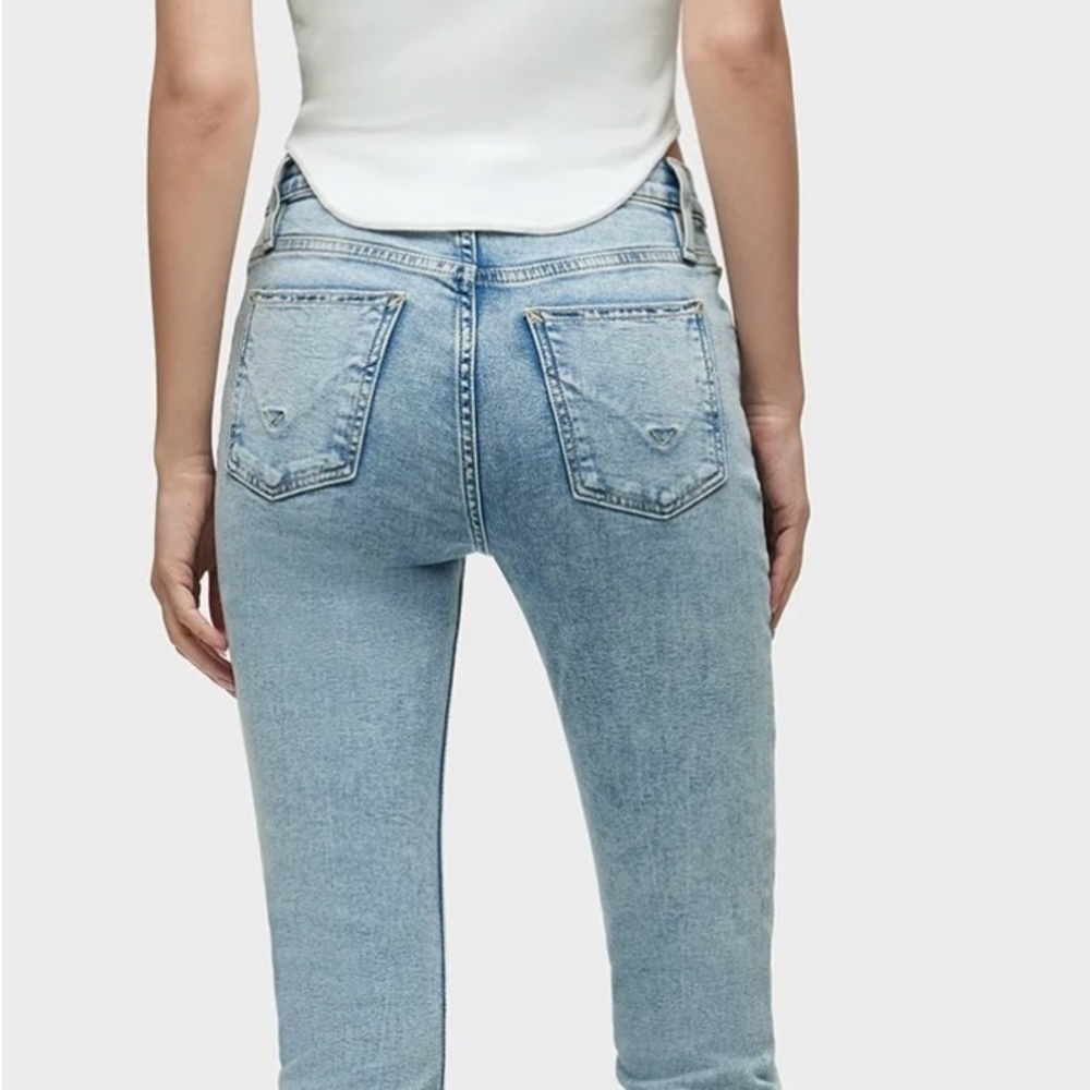Hudson Barbara High Rose Baby bootcut Jean with slit hem. Women’s size 31 new - Picture 6 of 13